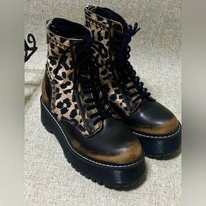 🌺 Steve Madden Women's Avenger Fashion Boots🌺 🌺Excellent condition🌺